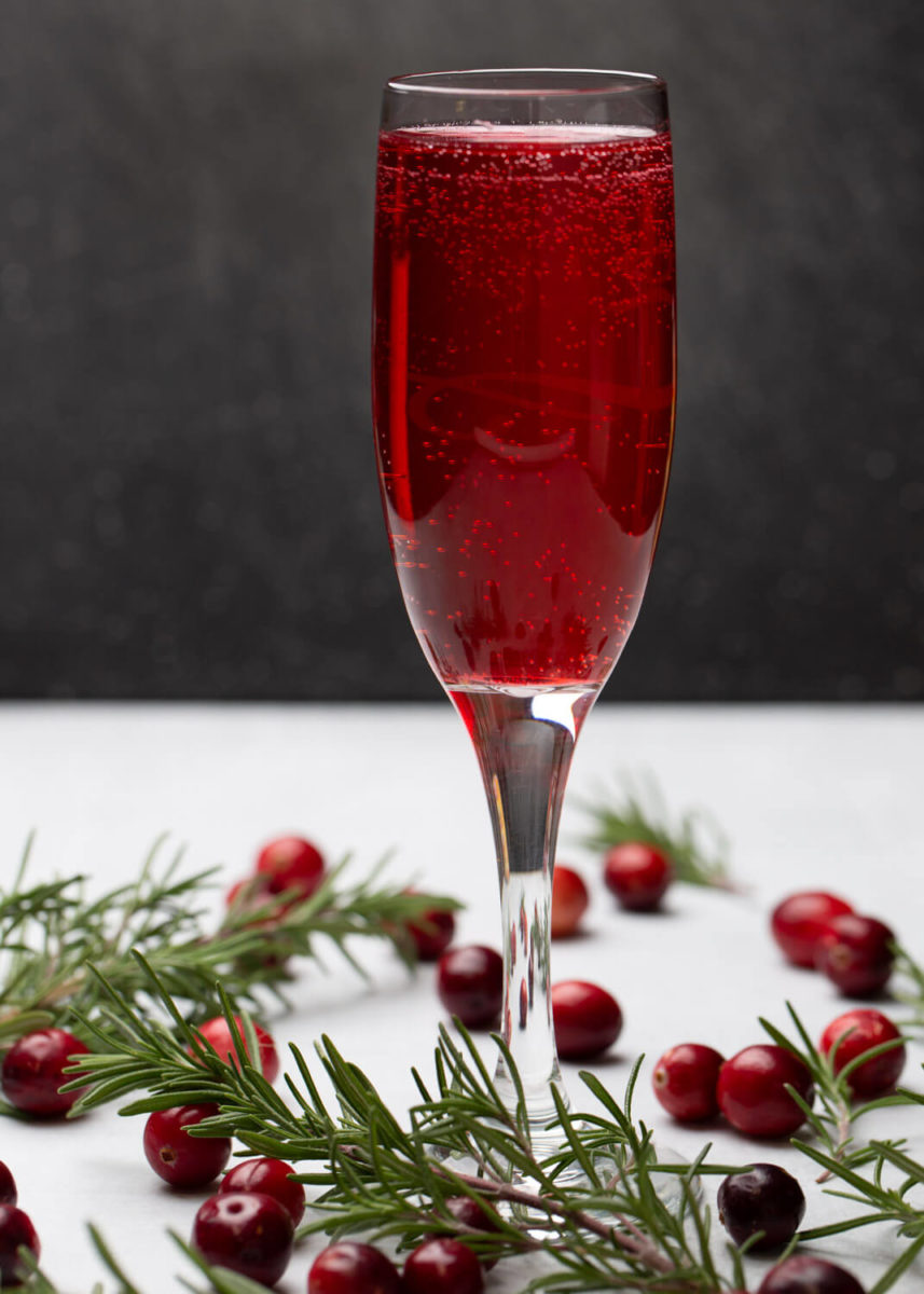 cranberry vodka spritzer